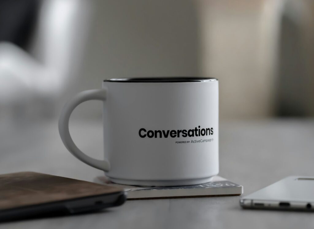 Ecrire l'histoire de toute une vie ou simplement une tranche de vie commence toujours par une conversation entre le biographe qui va prêter sa plume à un narrateur